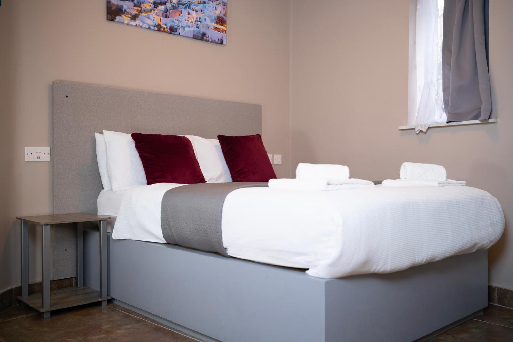 Paragraph Edmonton Palmers Green