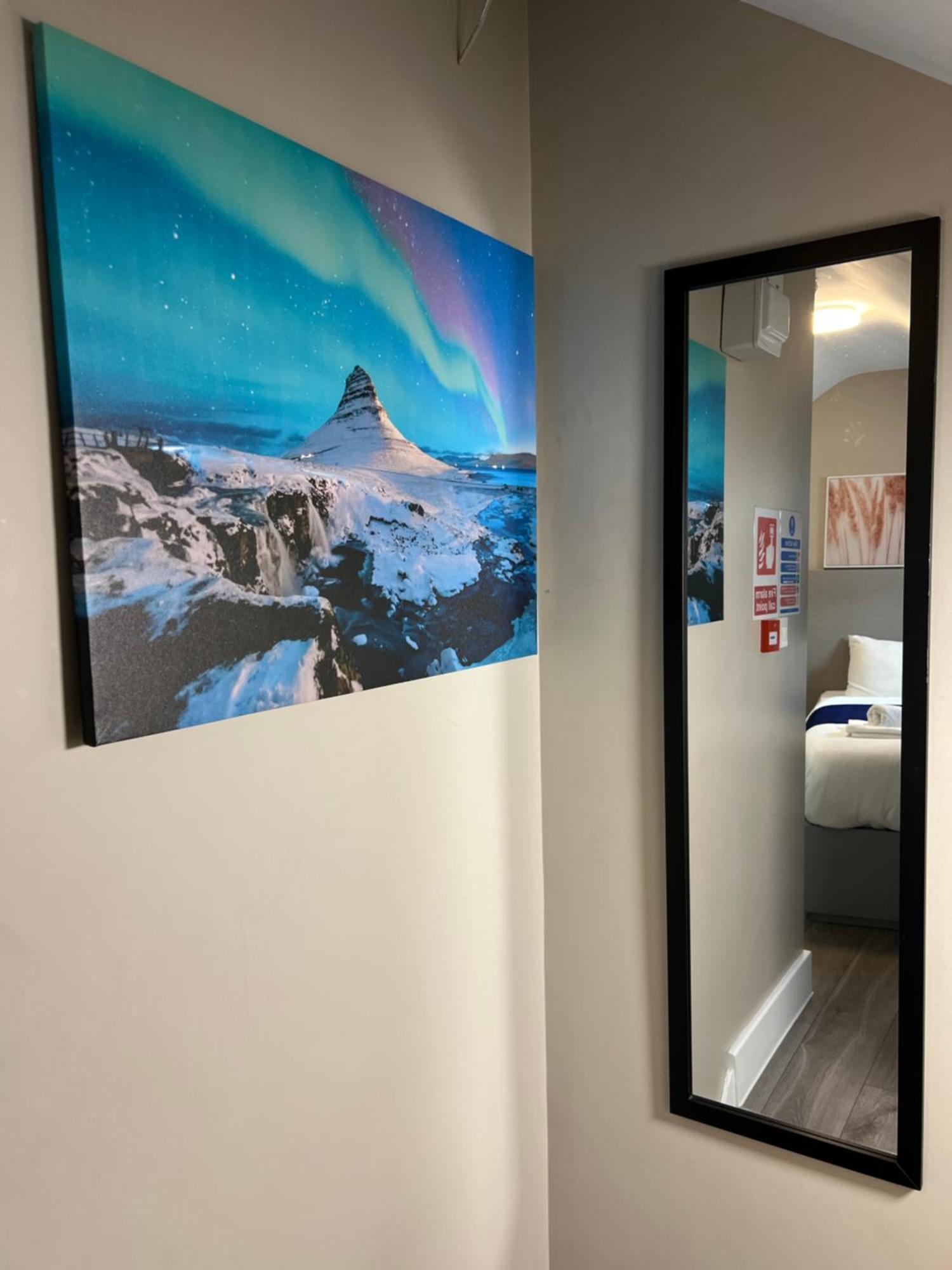 Hotel Paragraph Edmonton