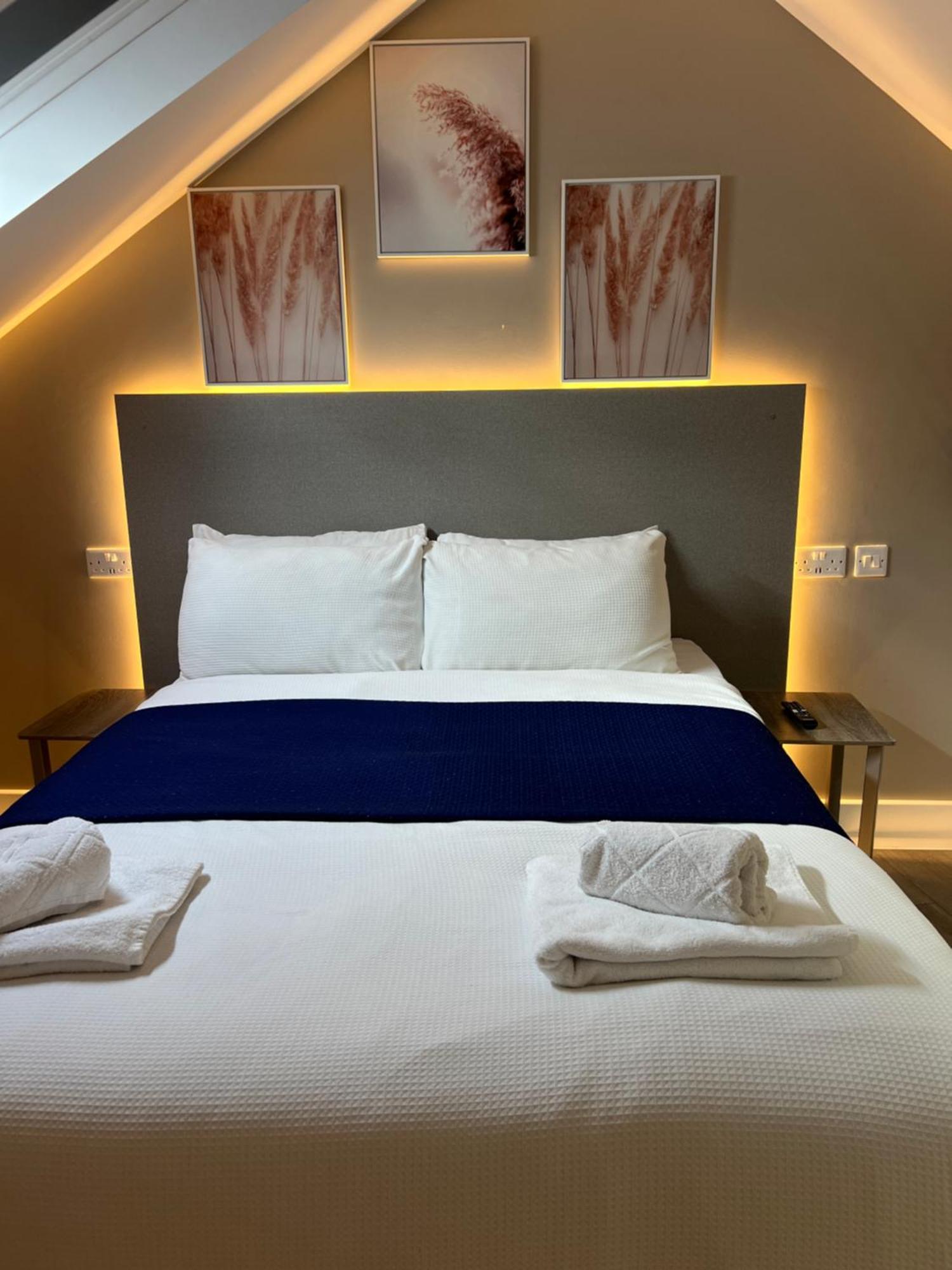 Hotel Paragraph Edmonton