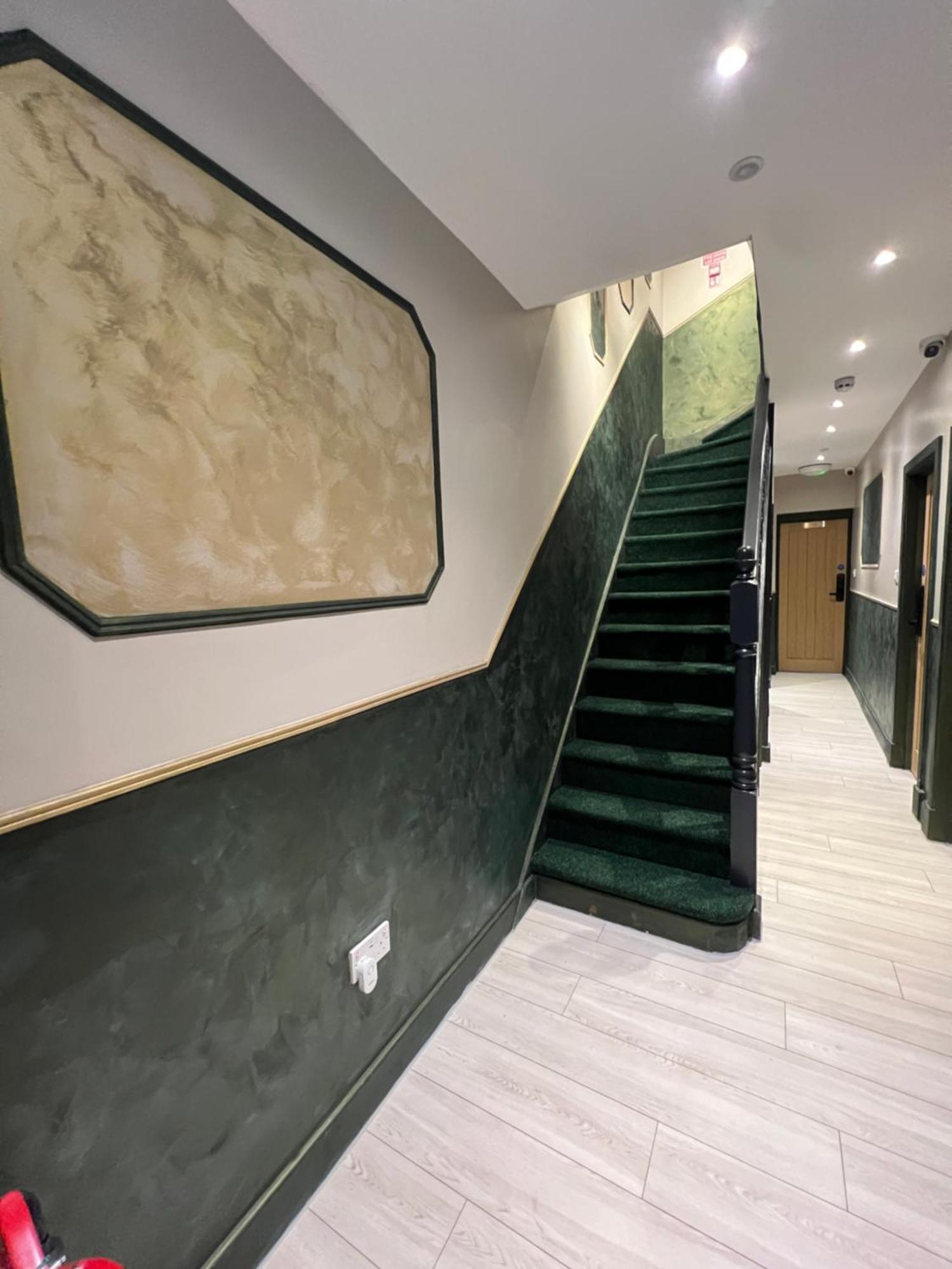 Paragraph Edmonton Hotel Palmers Green